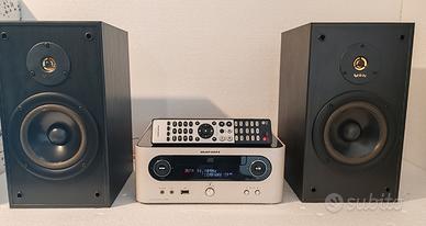 MARANTZ M-CR502 sintoamplificatore CD. 