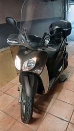Yamaha Xenter 125