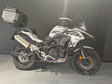 Benelli TRK 502 OPERAZIONE 50%