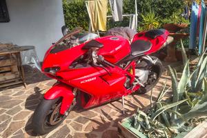 moto ducati 1o98