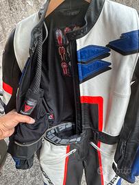 Tute in pelle per moto da stra