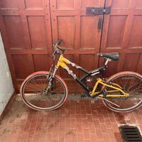 bicicletta MTB