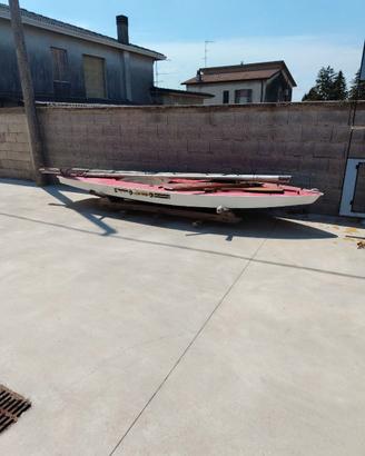 gratis kayak completo di vela, remo, timone