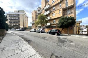 Esavano con box auto