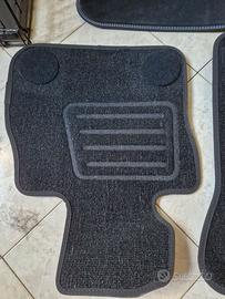 Tappetini nuovi adattabili a BMW SERIE 1