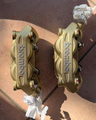 Pinze brembo M4 con pastiglie nuove zcoo