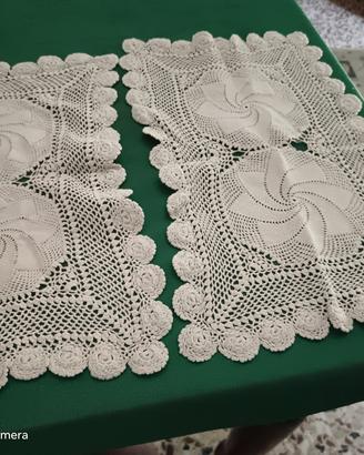 Coppia Centrini comodino bianco cm 38 x 24
