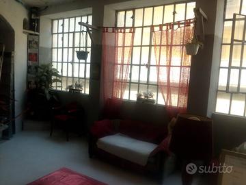 Grande appartamento con box e giardino