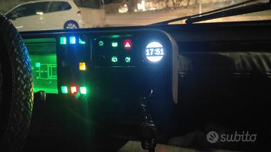 Orologio digitale multifunzione per tutte le auto