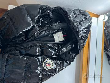 Piumino Moncler Badia nero lucido