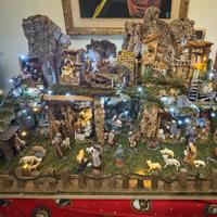 Presepe artigianale in sughero con 6 movimenti