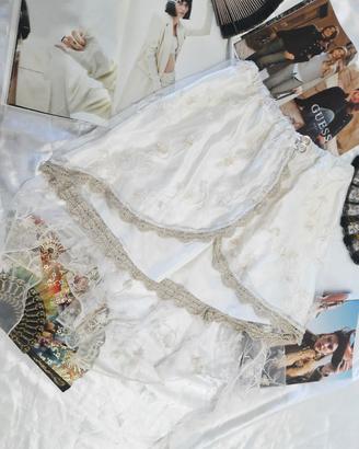 Gonna beige in pizzo e raso handmade 