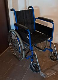 Sedia a rotelle a spinta