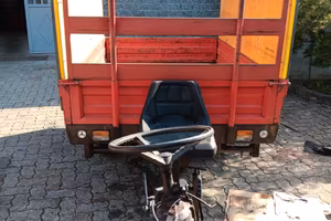 RIMORCHIO TRATTORE