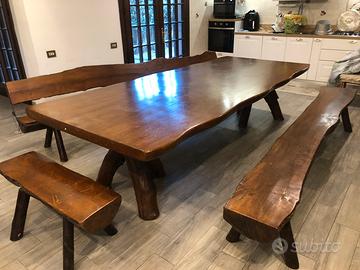 Tavolo massello particolare