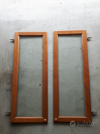 Ante in legno noce con vetro