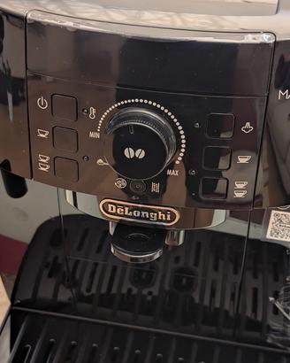 macchina caffè 'Magnifica S'  De Longhi 