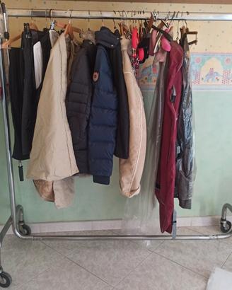 Carrello porta abiti in metallo con rotelle – 150x