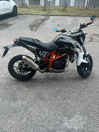 KTM Duke 690 (A2)