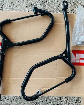 KIT ATTACCHI BORSE MOTO GUZZI BREVA 750