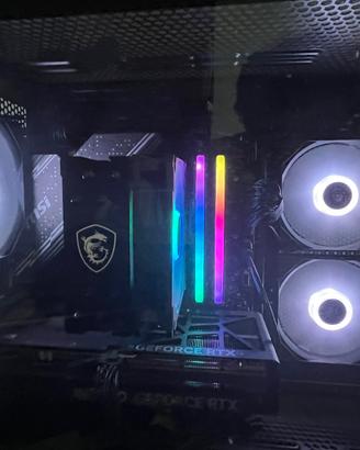 PC Gaming i7-14700F RTX 5060 Ti 32GB DDR5 GLADIO P