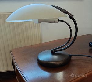 Lampadario e due luci da comodino