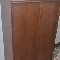mobile legno per corridoio 