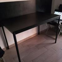 Tavolo cucina con 2 sedie