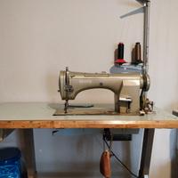 Macchina da Cucire Industriale Necchi 830-100