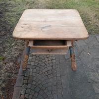 Tavolo antico da stube  fine 700