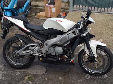 Smembro per ricambi aprilia rs 125 2012