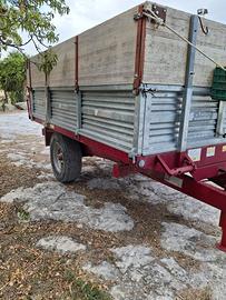 Rimorchio agricolo