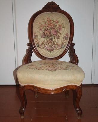 Poltroncina camera da letto fine ‘800