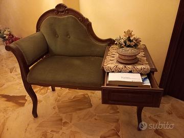 Tanti oggetti arredamenti antichi anche in blocco