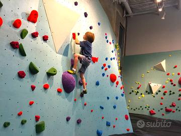 Arrampicate x Bambini-Aree Gioco e Centri Sportivi