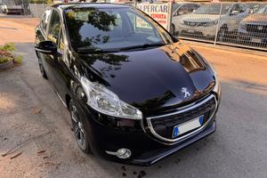 Peugeot 208 1.4 HDi 68 CV neopaten garanzia 12 mes