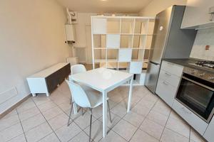 MONOLOCALE A CADELBOSCO DI SOPRA