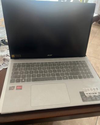Acer aspire go 15