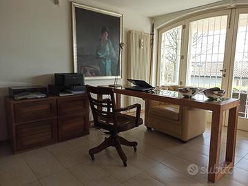 Consolle con base armadiata