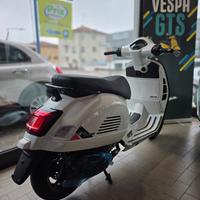 VESPA GTS 310 Super Sport nuova
