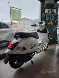 VESPA GTS 310 Super Sport nuova