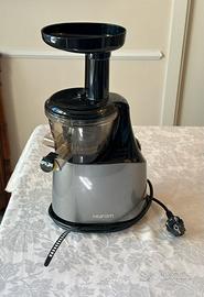 Estrattore di succhi a freddo Hurom