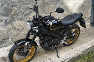 Yamaha XSR 125 Legacy 06/2025 5281 km