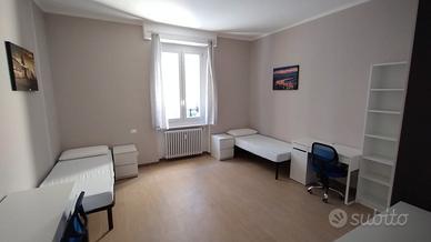 Posto letto in doppia per ragazza - Pozzo Strada 
