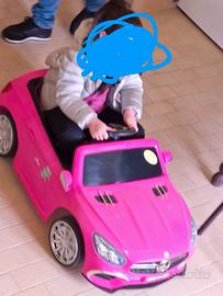 Automobile giocattolo