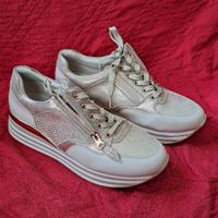 5 Paia di scarpe Nuove