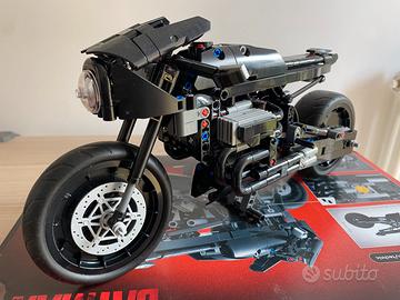 Lego Batman Batcycle 42155