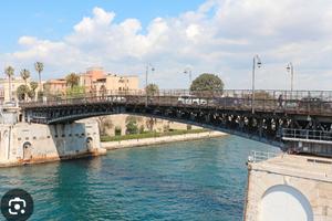 Tre locali commerciali