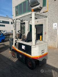 Carrello elevatore Muletto Om