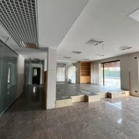 NEGOZIO A GRUMELLO DEL MONTE